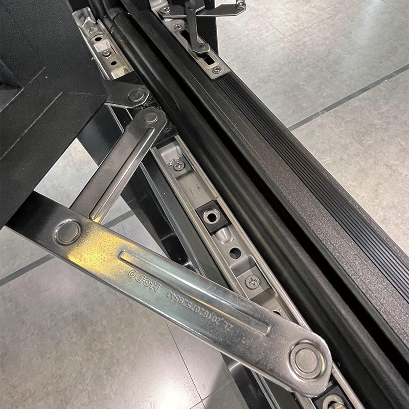 ZHONGPEI Aluminum alloy system window 117 series open outward Customized broken bridge aluminum alloy doors and windows, horizontally opened soundproof glass windows
